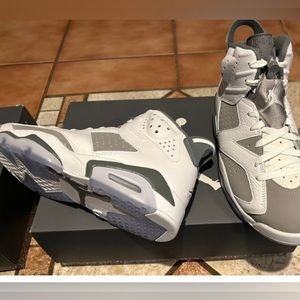 Jordan 6 🚨 NWT 🚨 BRAND NEW DEAD STOCK NEVER WORN Men 8.5 Women 10 🔥 🔥